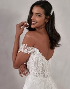 Glinda by Romantica - A-line Wedding Dress - Close up View