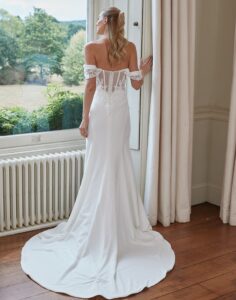 Romantica - Sexy wedding dress - Back view