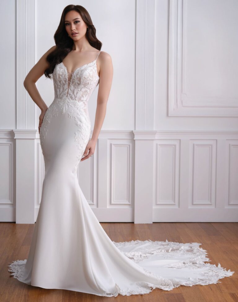U2209 - Classic Wedding Dress - Enchanting - Front View