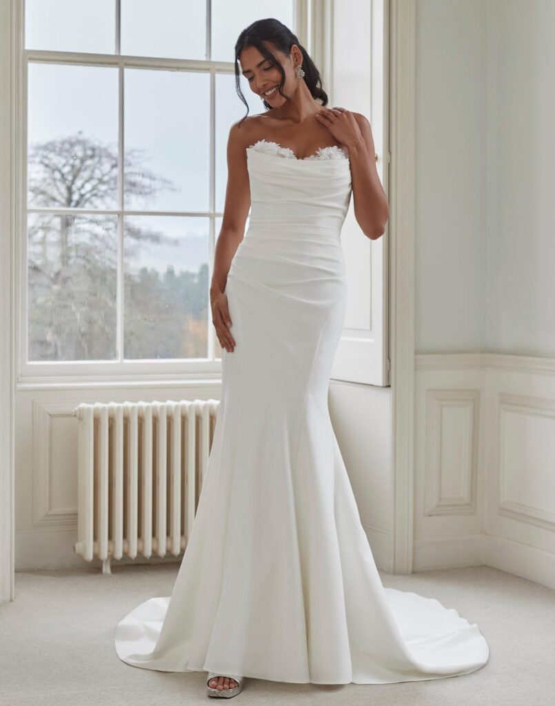 Orchid - Romantica wedding dress - Front view