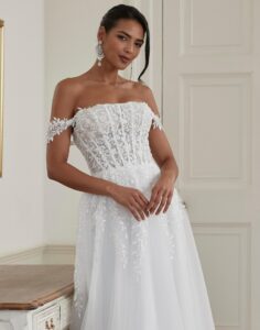 Tansy - Romantica wedding dress - Close up view