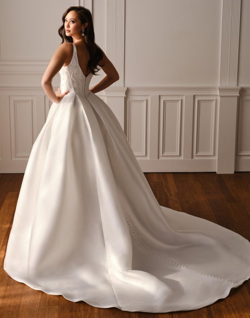 U2302-Unlisted-wedding-dress-back-view U2302 - Enchanting Wedding Dress - Back View