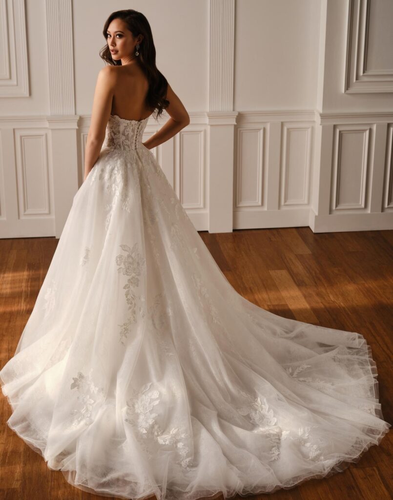 U2306-Unlisted-wedding-dress-back-view U2306 - Enchanting Wedding Dress - Back View
