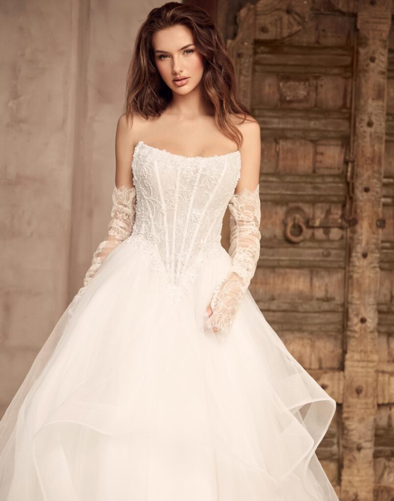 Y3242-Josie-Sophia-Tolli-wedding-dress-close-up-view-2 Y3242 - Josie - Princess Wedding Dress - Front View